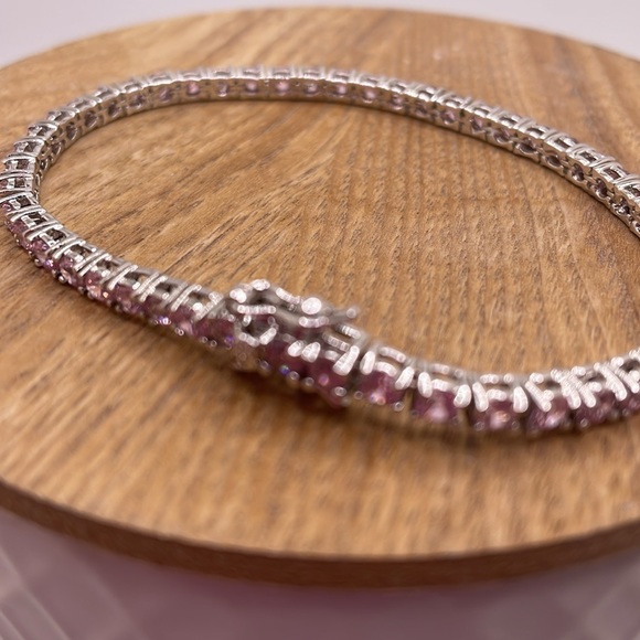 Sterling silver with pink cubic Zirconia diamond tennis bracelet 💎 - Picture 1 of 5